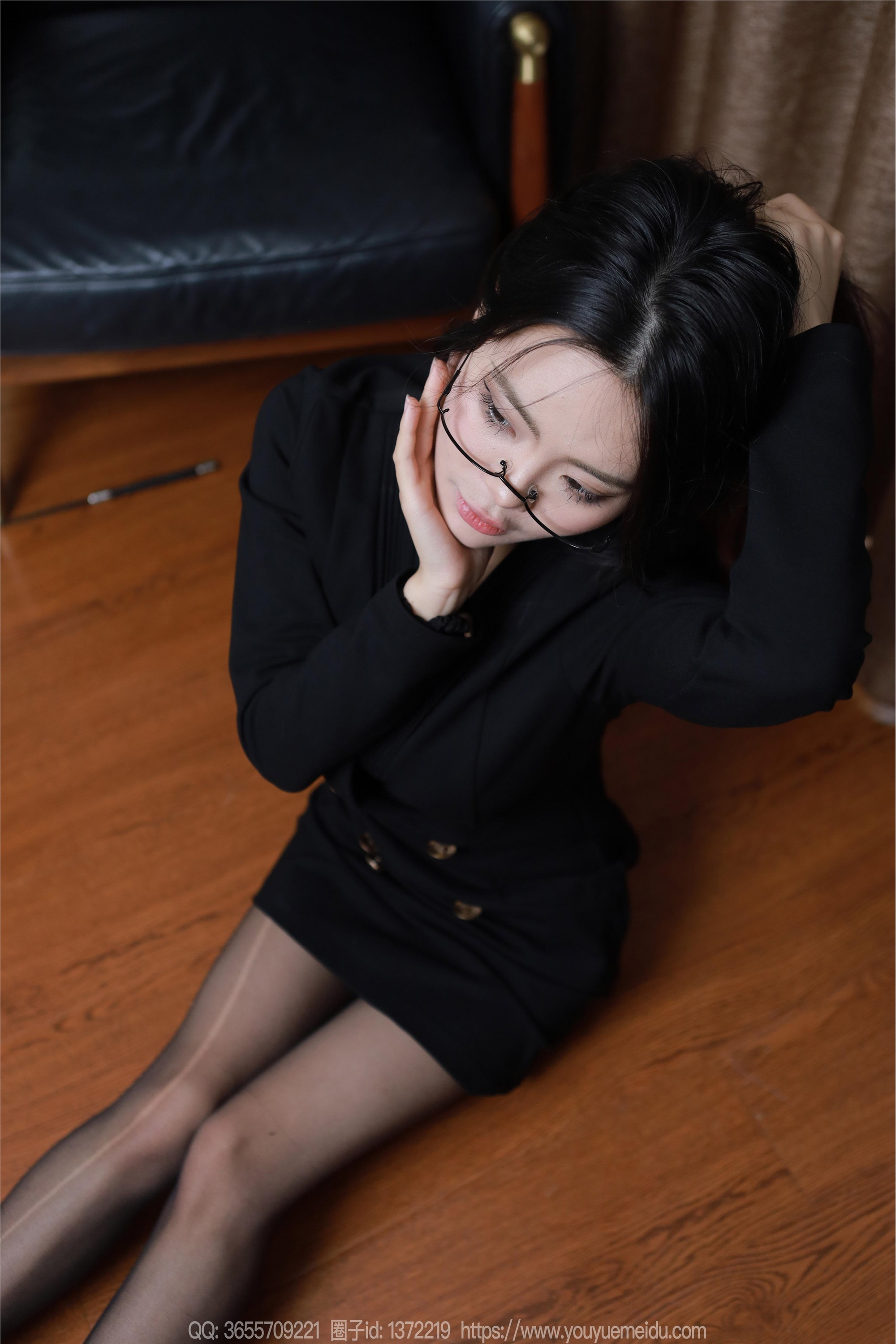 IESS异思趣向  2024.04.12 丝享家 1714 兔兔《魅惑黑衣》